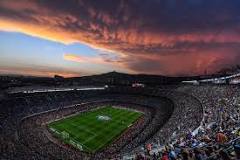 ¿Qué es más grande el Bernabéu o el Camp Nou?