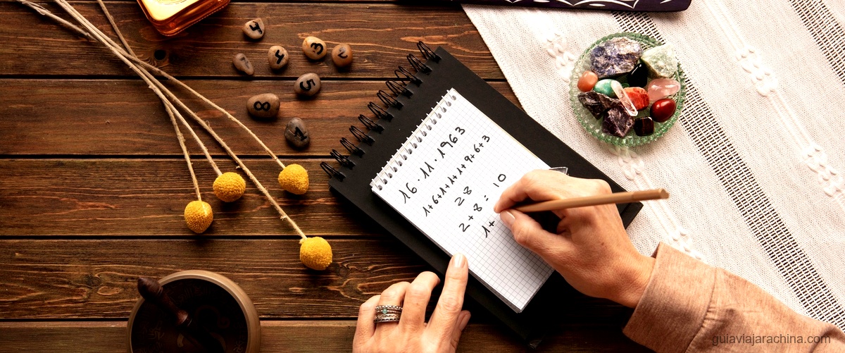 ¿Qué mano se lee en quiromancia? Guía para leer las líneas de la mano 2