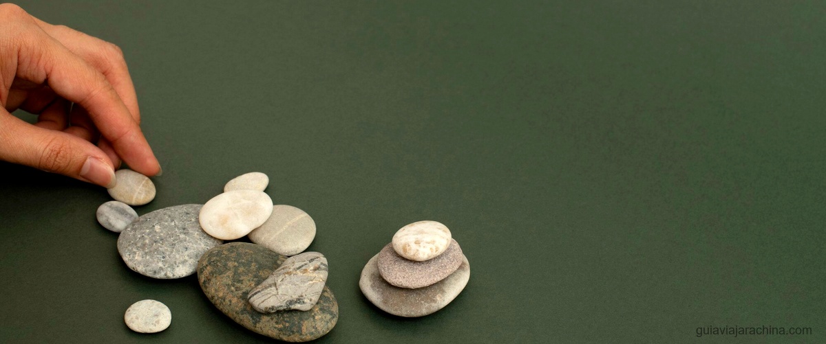 Descubre tu línea de la riqueza en la mano 1